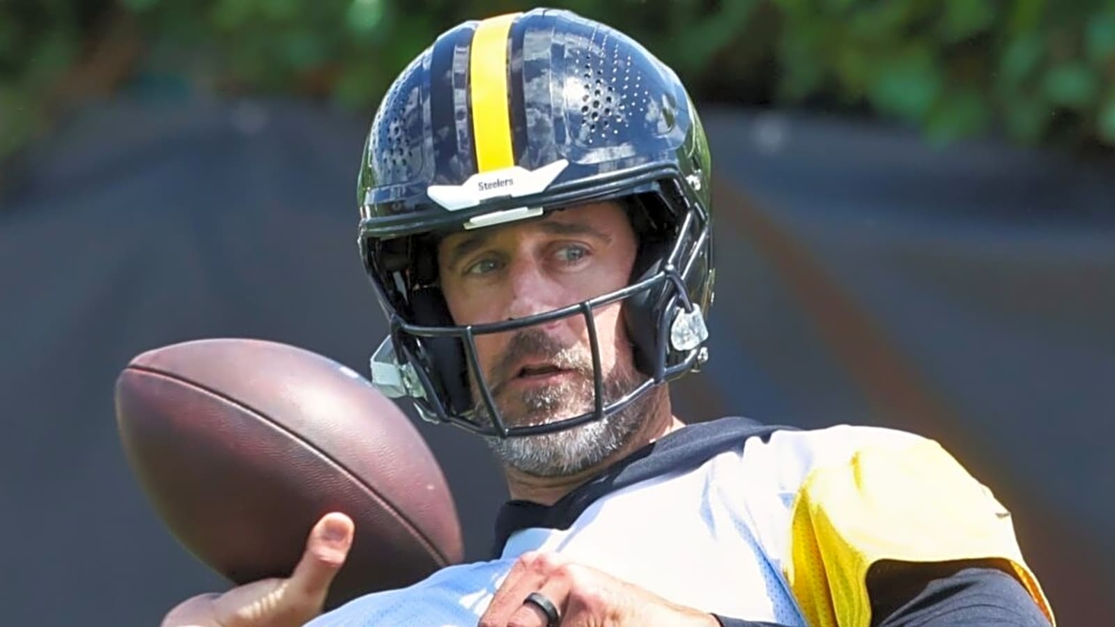 Pittsburgh Steelers QB Trade Incoming? Rumors Heat Up After Aaron Rodgers Update