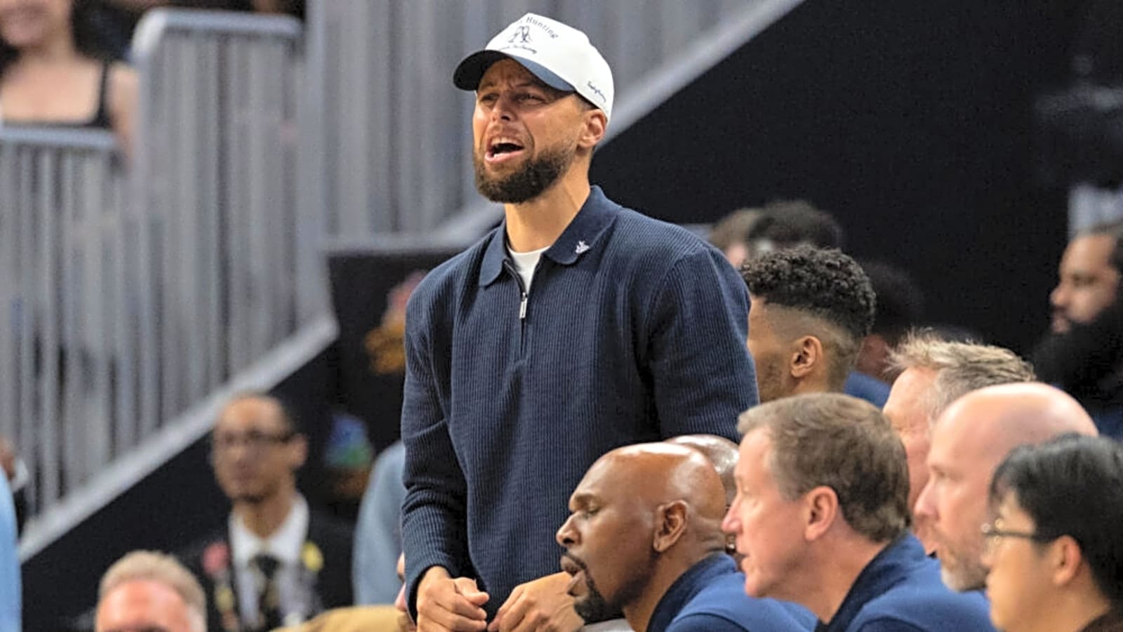 Stephen Curry Reveals His Favorite In-Game 'Compliment' From Defenders Struggling to Guard Him