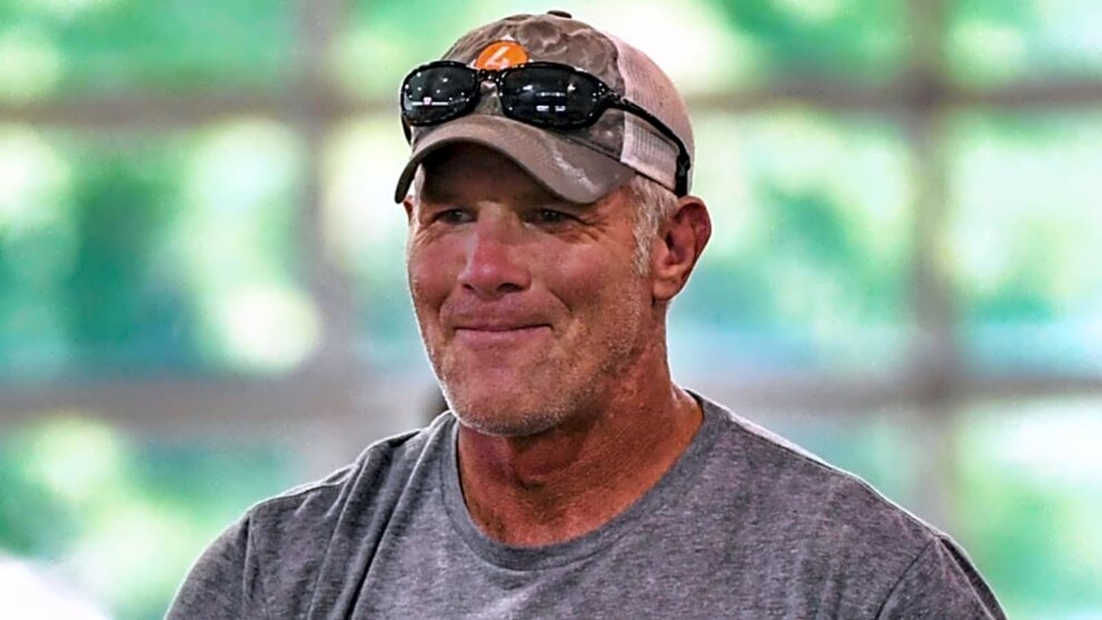 Brett Favre Reveals Which Super Bowl 60 Halftime Show He’ll Watch