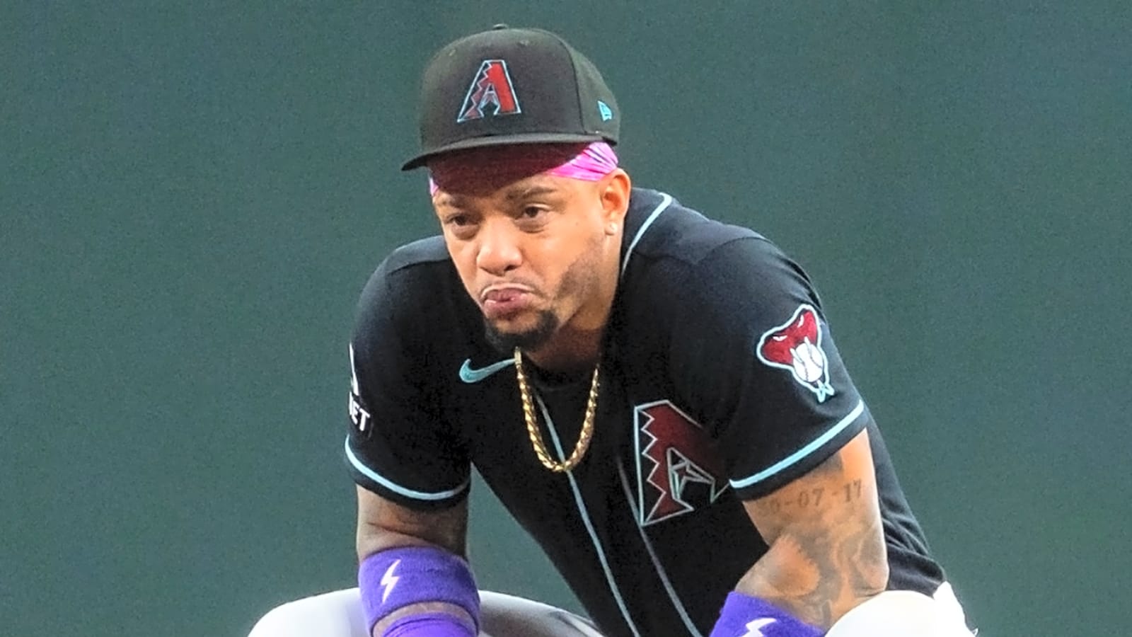 Diamondbacks fans let Ketel Marte know they're tired of drama
