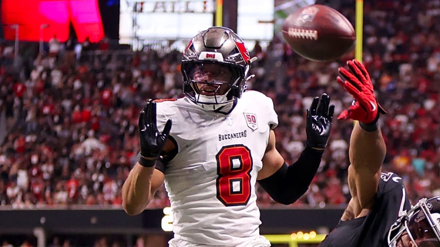 Predicted Stat Line for Buccaneers LB SirVocea Dennis vs Buffalo