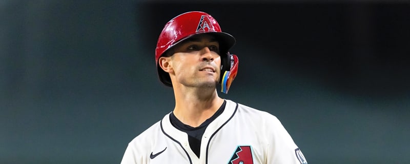 Royals acquire outfield help in perplexing trade