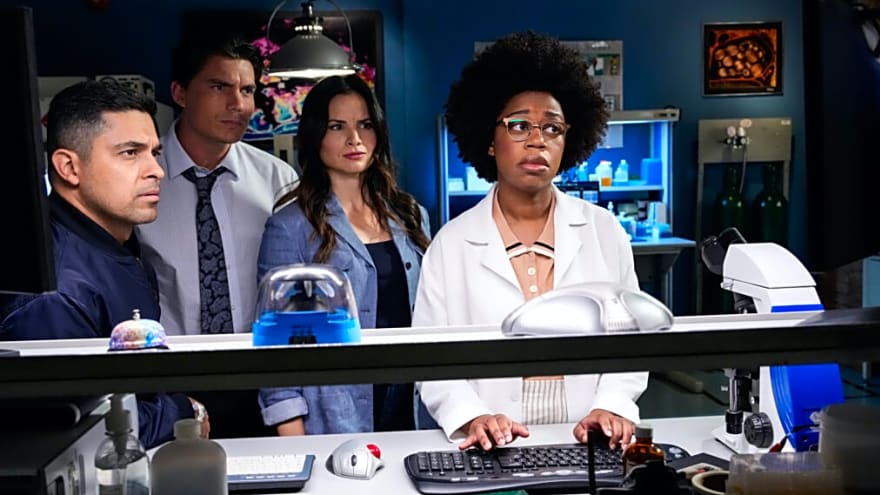 Is ‘NCIS’ Teasing a Knight & Torres Romance?