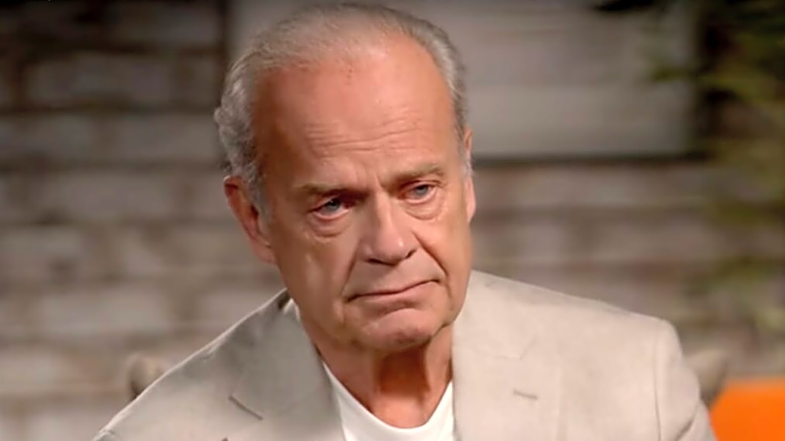 Kelsey Grammer Opens Up About Sister’s Murder & How He Coped With Grief