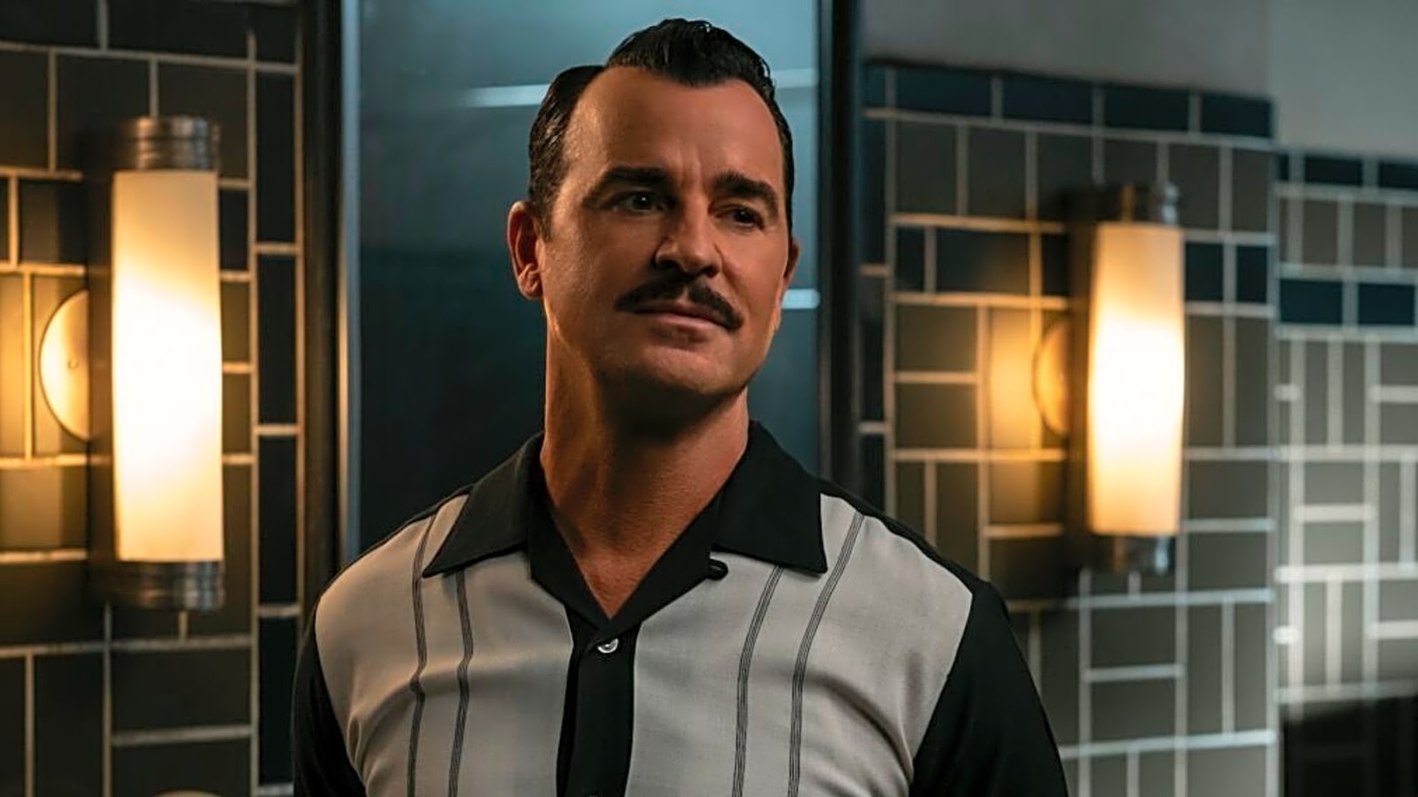 ‘Fallout’ Star Justin Theroux Breaks Down Confrontation Between House & Cooper Howard