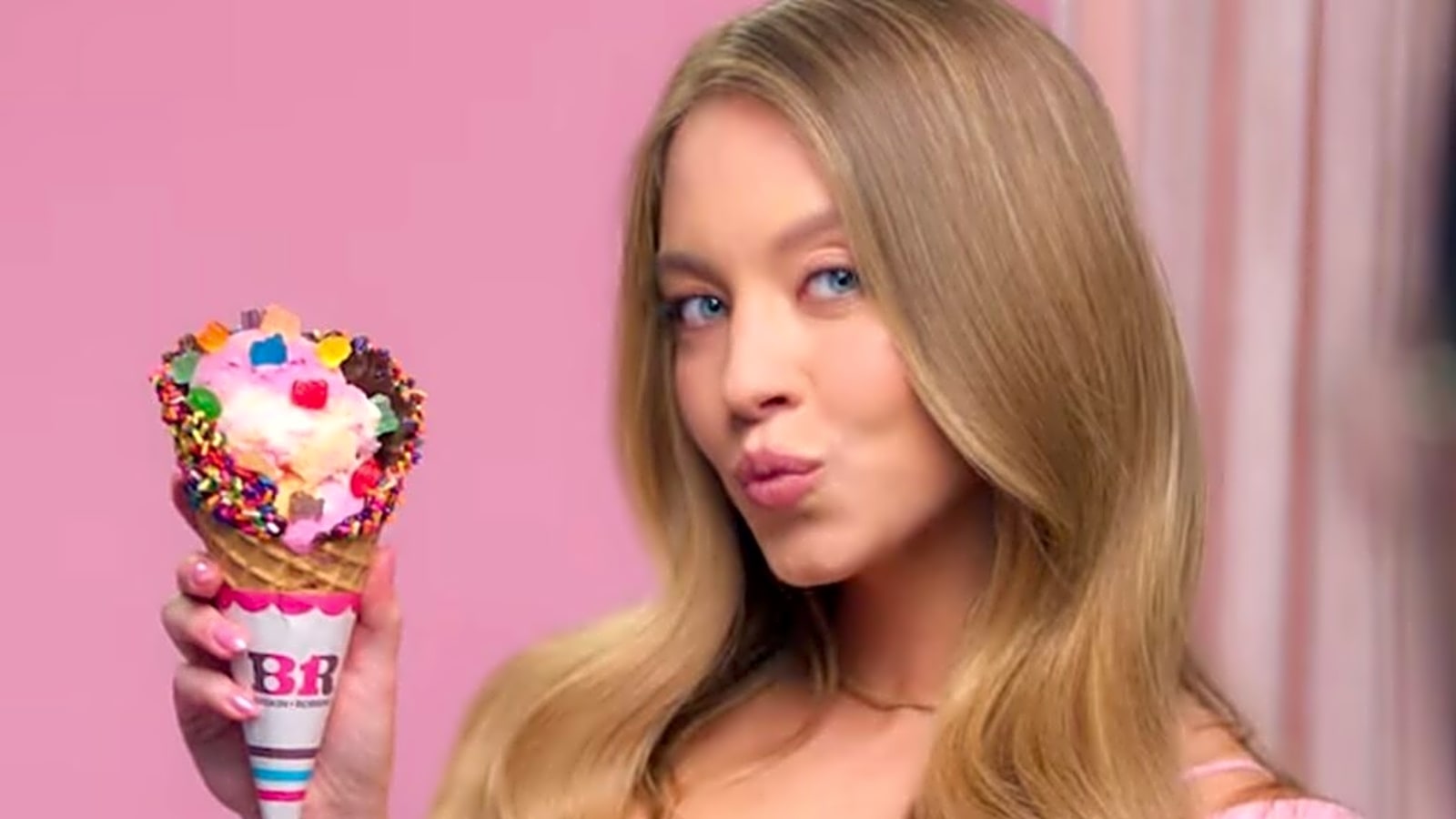 Sydney Sweeney Talks ‘Childhood Dream’ as She Stars in New Baskin-Robbins Ad (Video)
