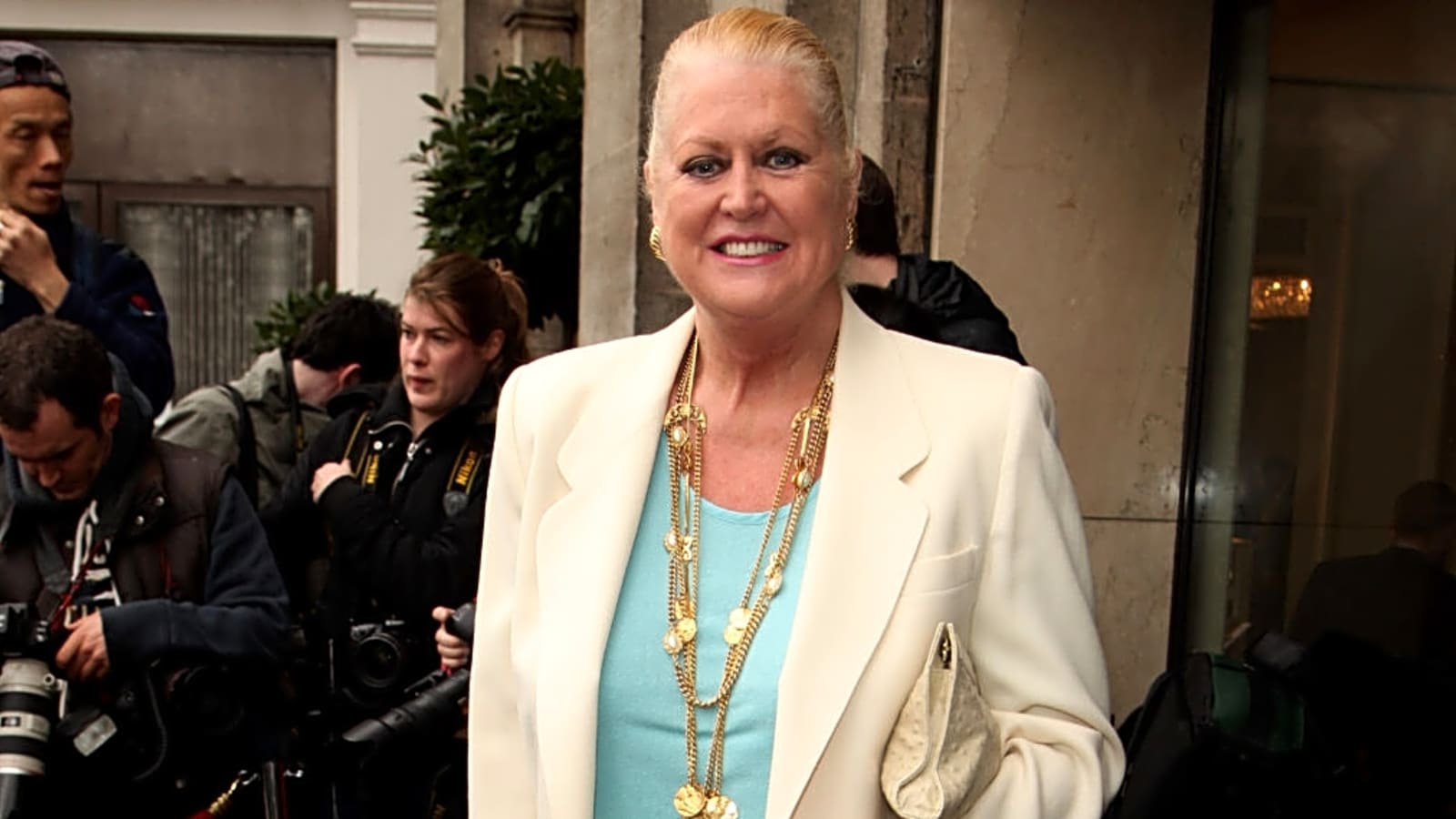 Kim Woodburn Dies: Lifetime’s ‘How Clean Is Your House?’ Host Was 83