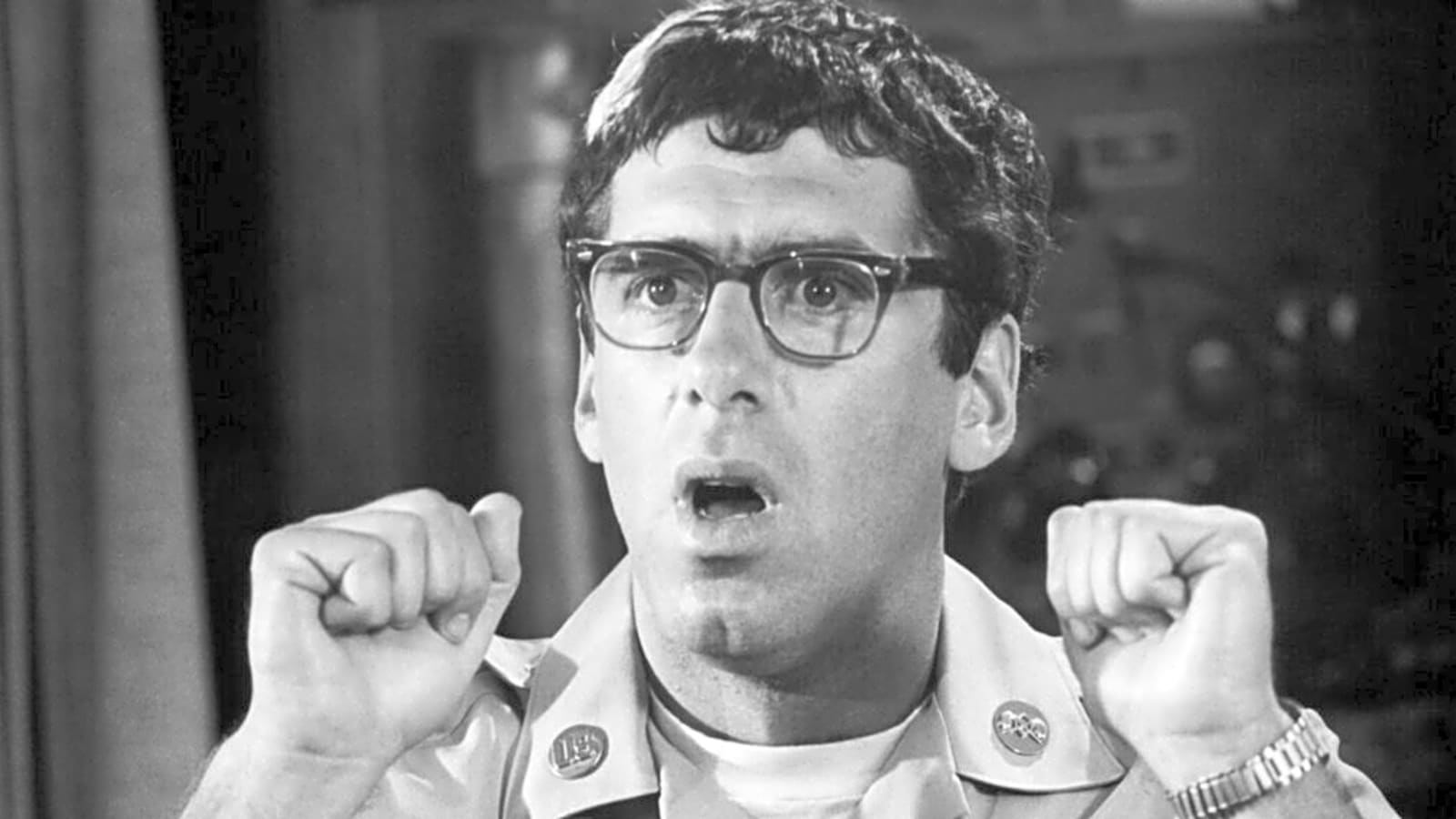 Whatever Happened to Hollywood Charmer Elliott Gould?