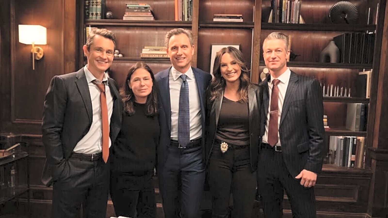 ‘Law & Order’ & ‘SVU’ Crossover! Maura Tierney, Peter Scanavino & More on What’s in Store
