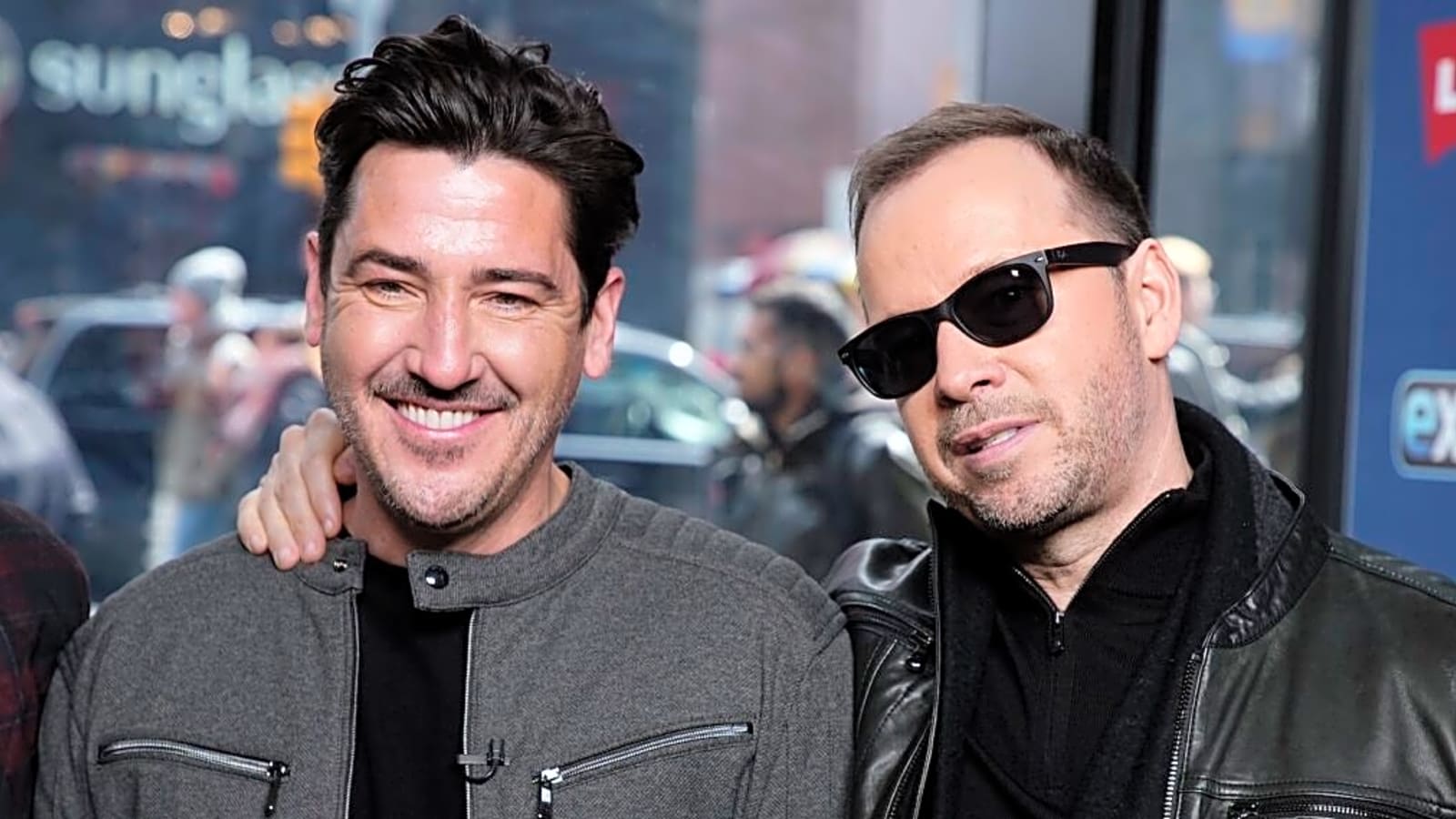 Donnie Wahlberg Reacts to Jonathan Knight’s ‘Farmhouse Fixer’ HGTV Cancellation