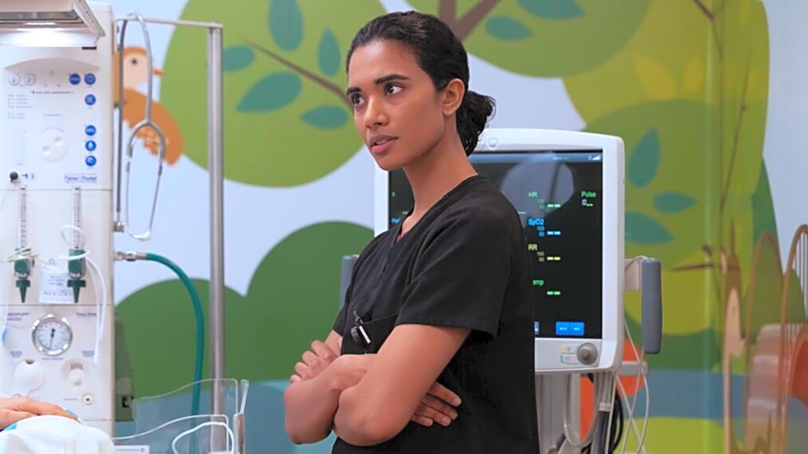 Why Is Mohan Leaving ‘The Pitt’ & How Will She Be Written Out?