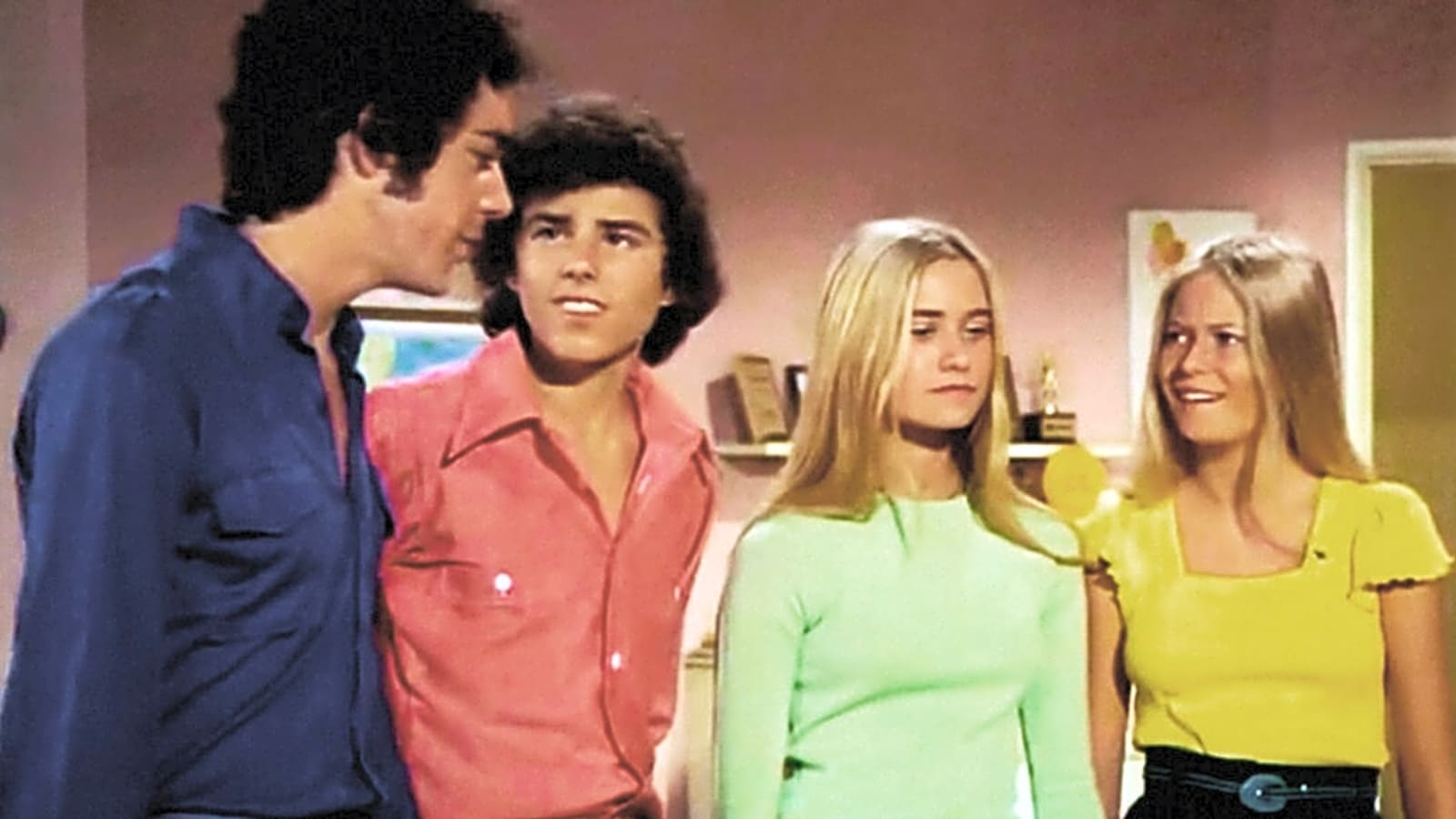 Eve Plumb Details Dating ‘Brady Bunch’ Brother Christopher Knight