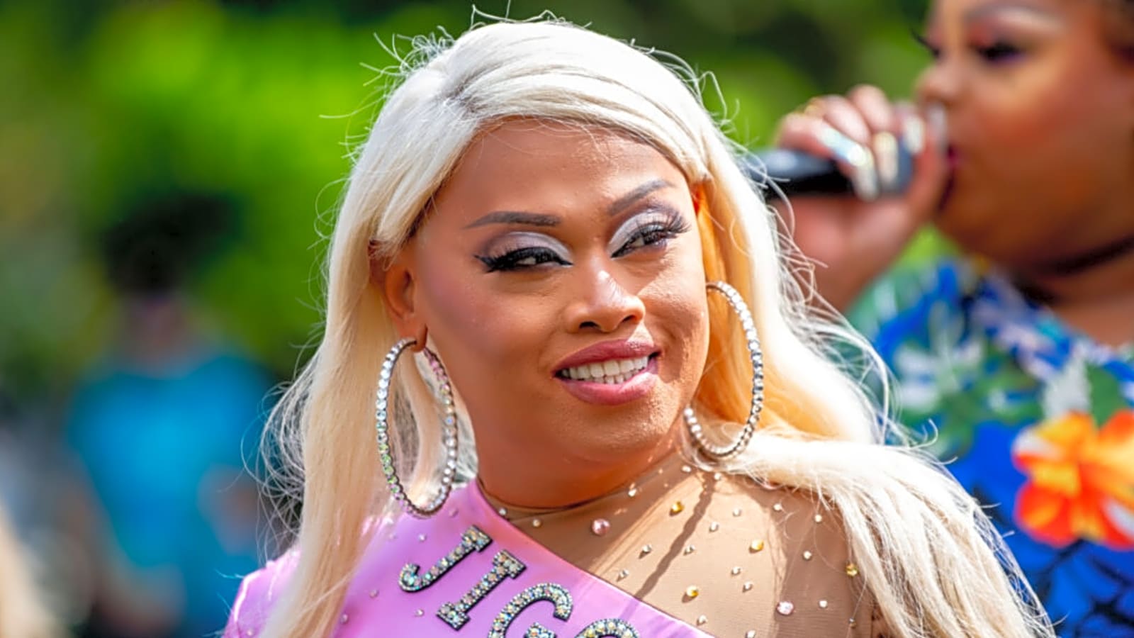 Jiggly Caliente, ‘RuPaul’s Drag Race’ Star, Dies at 44