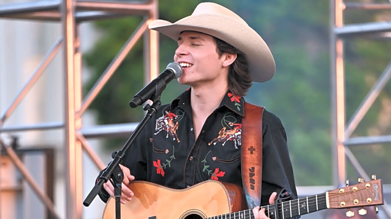 ‘American Idol’s John Foster Celebrates Milestone on 19th Birthday & Had to ‘Hold Back’ Tears