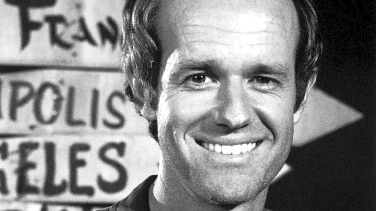 ‘M*A*S*H’ Star Mike Farrell Reveals What Shocked Him on First Day on Set