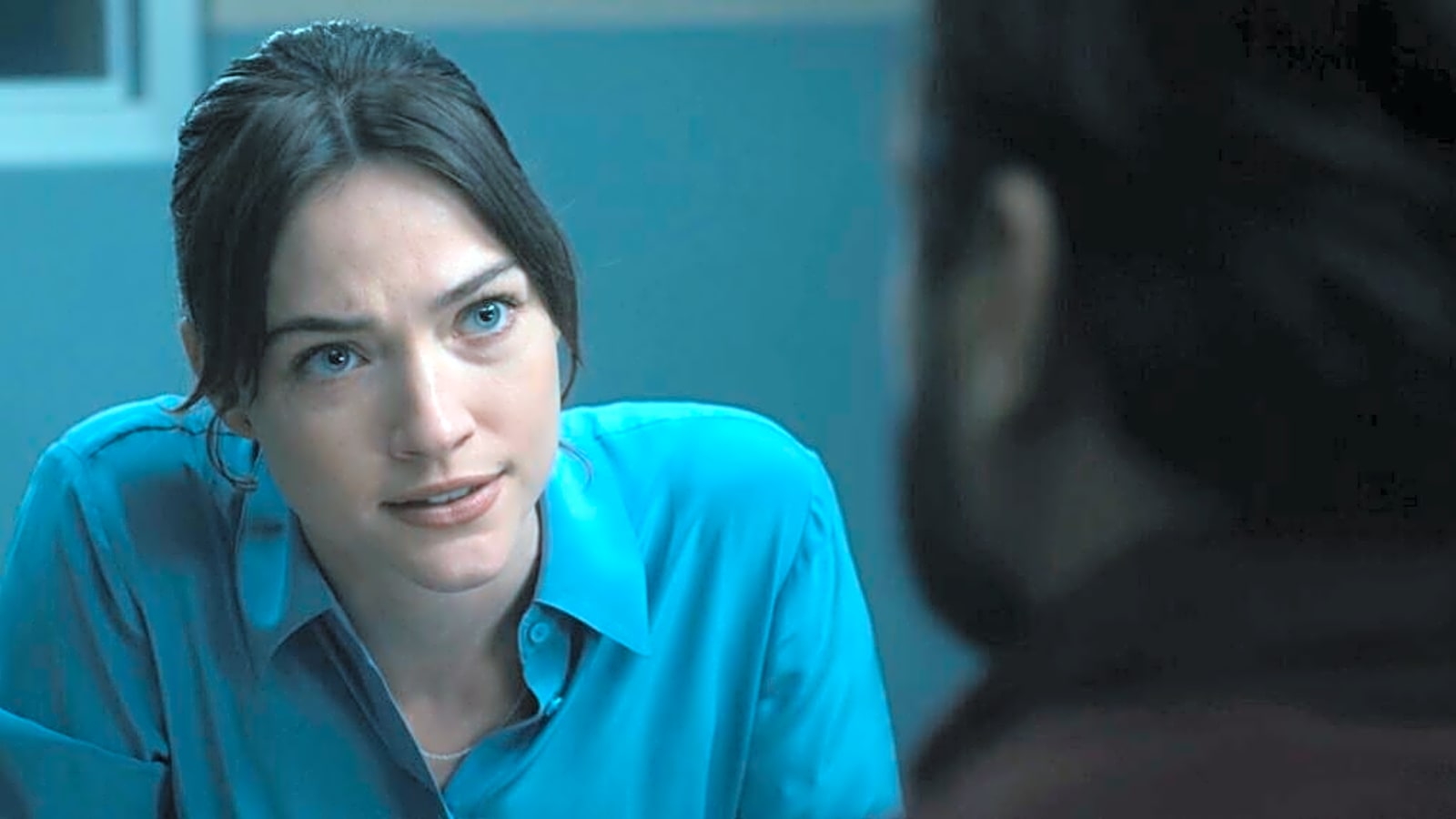 ‘Countdown’: Violett Beane Teases Shepherd’s ‘Convoluted Relationship With Her Family’