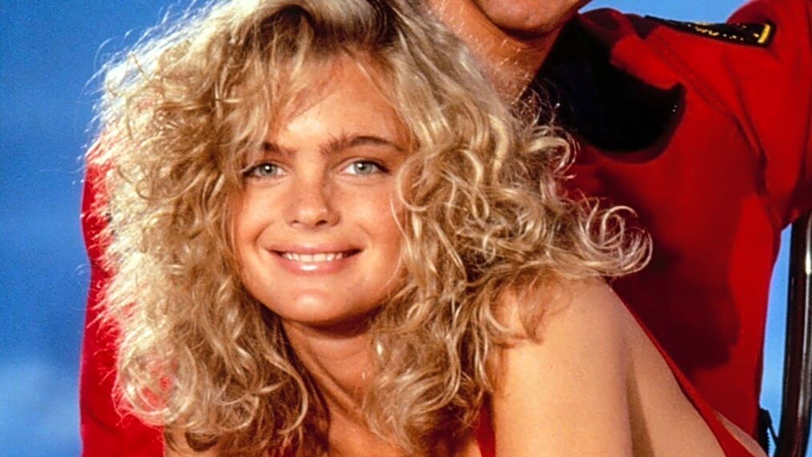 Erika Eleniak Joins ‘Baywatch’ Reboot Cast, Reprising Her Role as Shauni