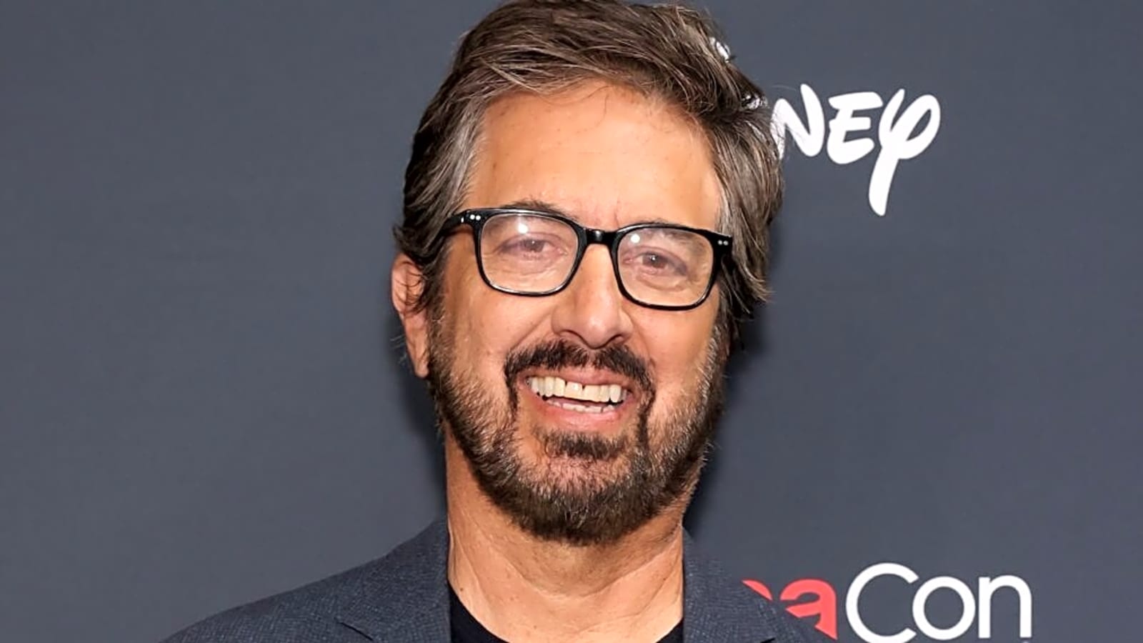 Ray Romano’s Jaw-Dropping ‘Everybody Loves Raymond’ Earnings Revealed