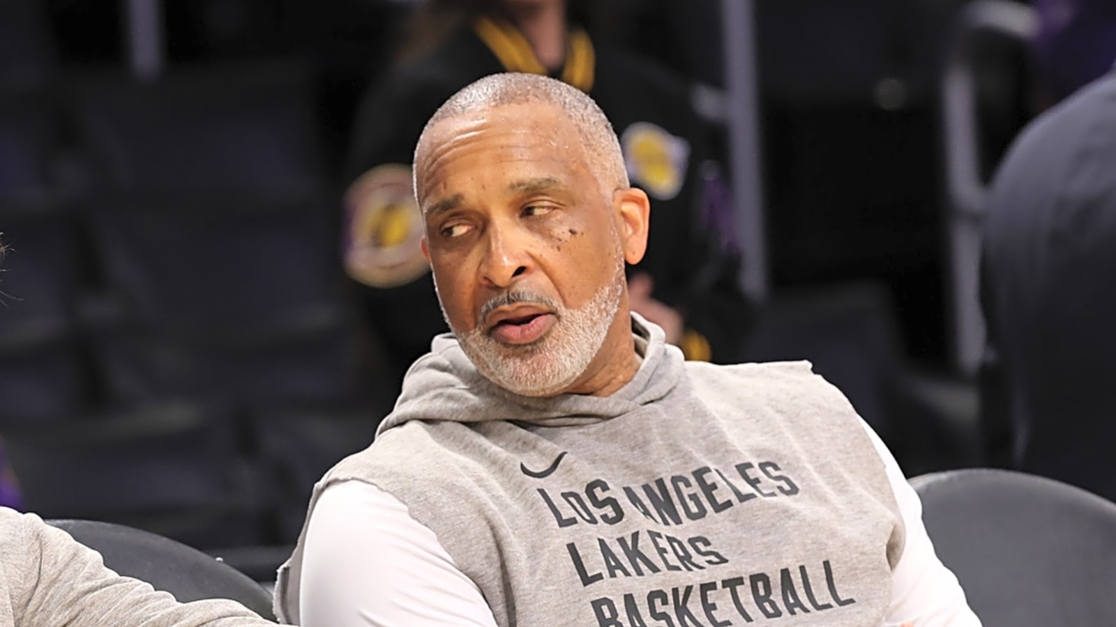 Two notable ex-Lakers figures could join Mavericks