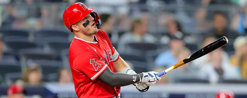 Mike Trout makes history in multiple ways at Yankee Stadium 