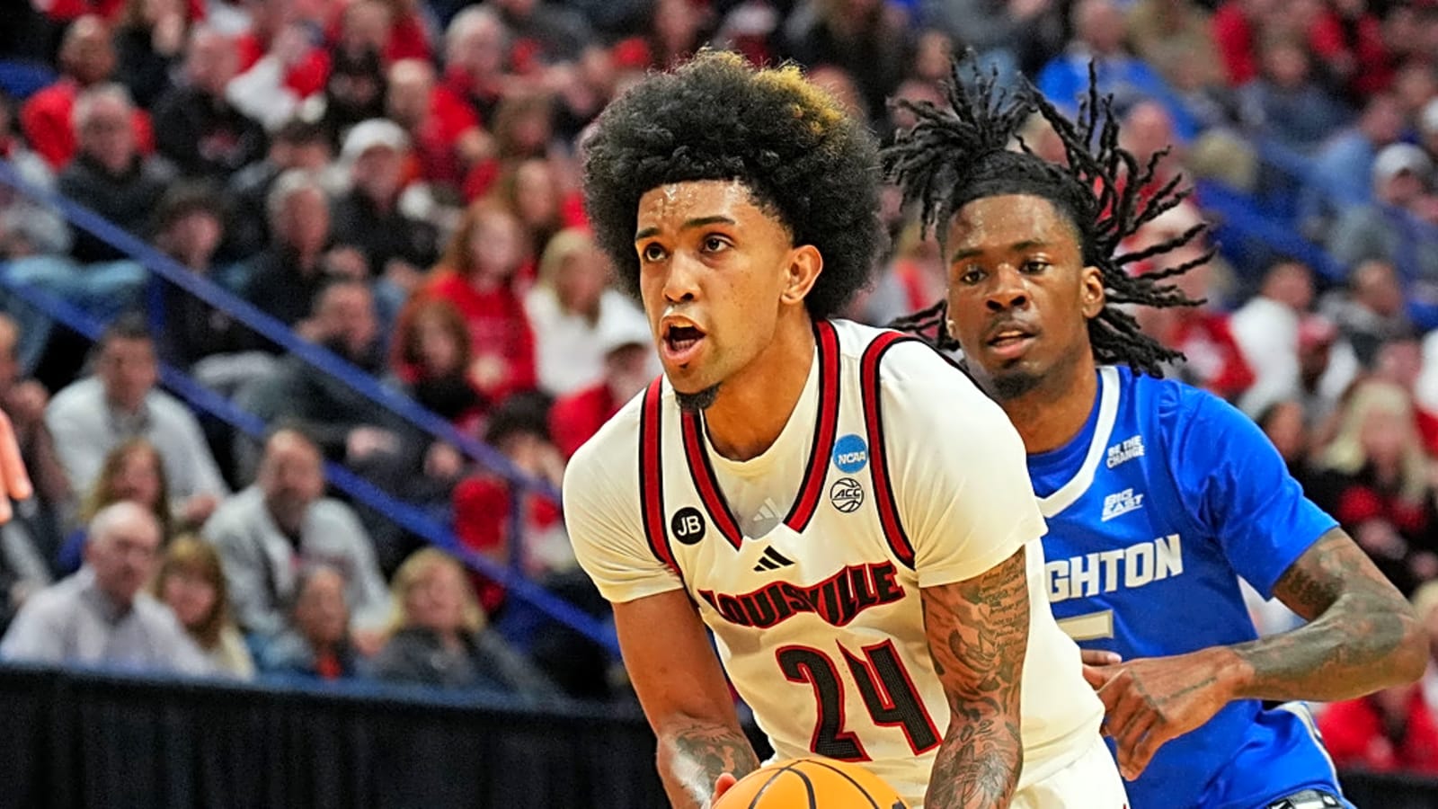  Toronto Signs Guard Chucky Hepburn
