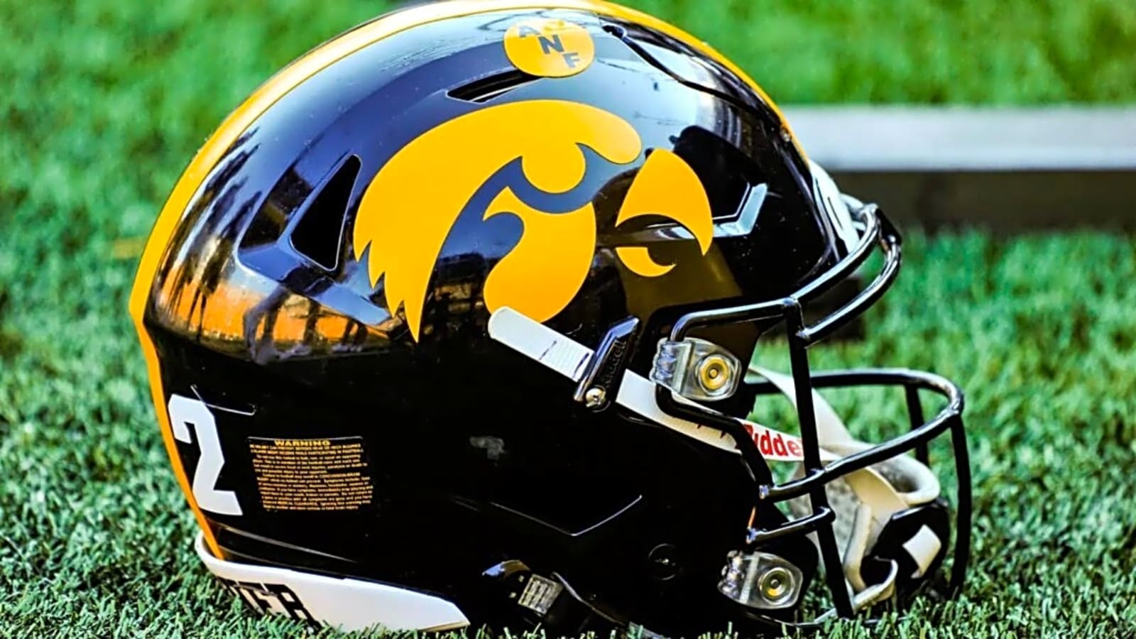 Iowa Hawkeyes Legend Lands Massive NFL News