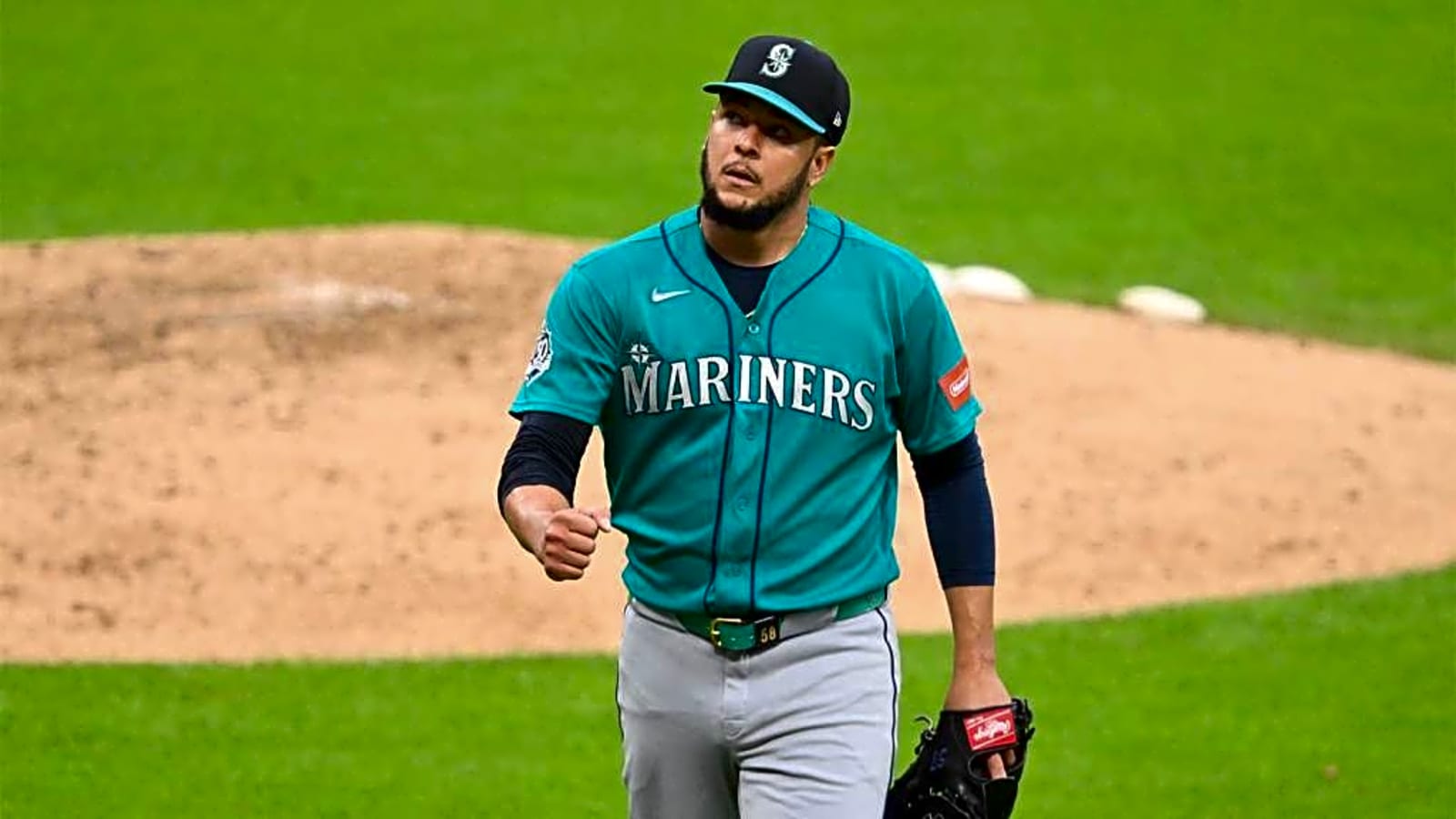 Phillies’ perfect trade offer for Mariners’ Luis Castillo