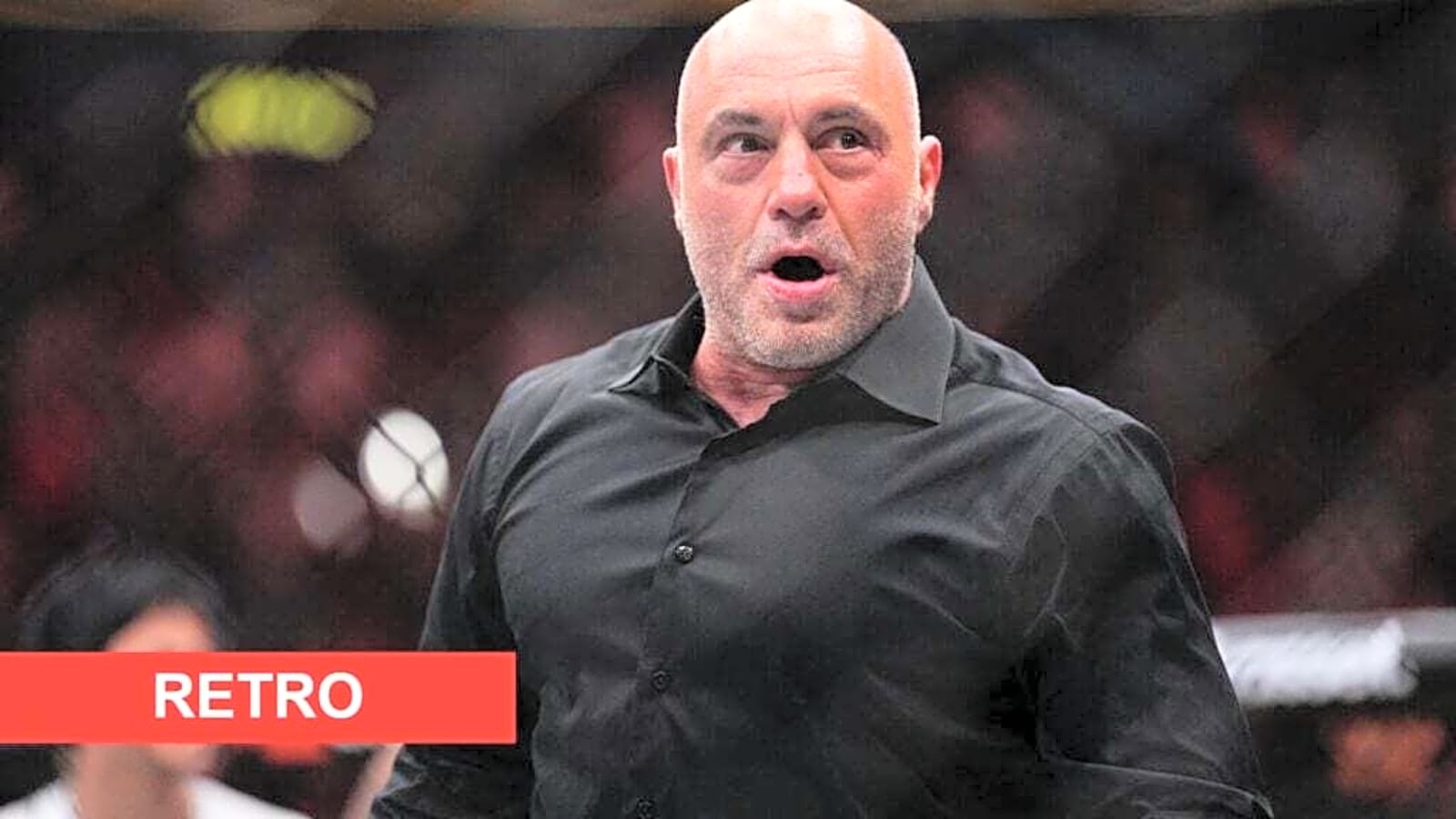 Joe Rogan slammed ’embarrassing’ UFC heavyweight fight moments before brutal superman punch KO