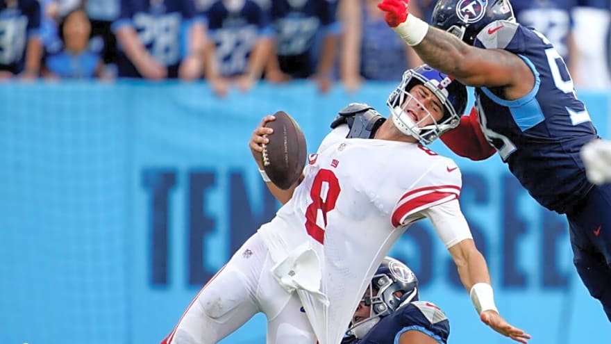 Free Agent’s Position Change Opens Big Opportunity for Jets