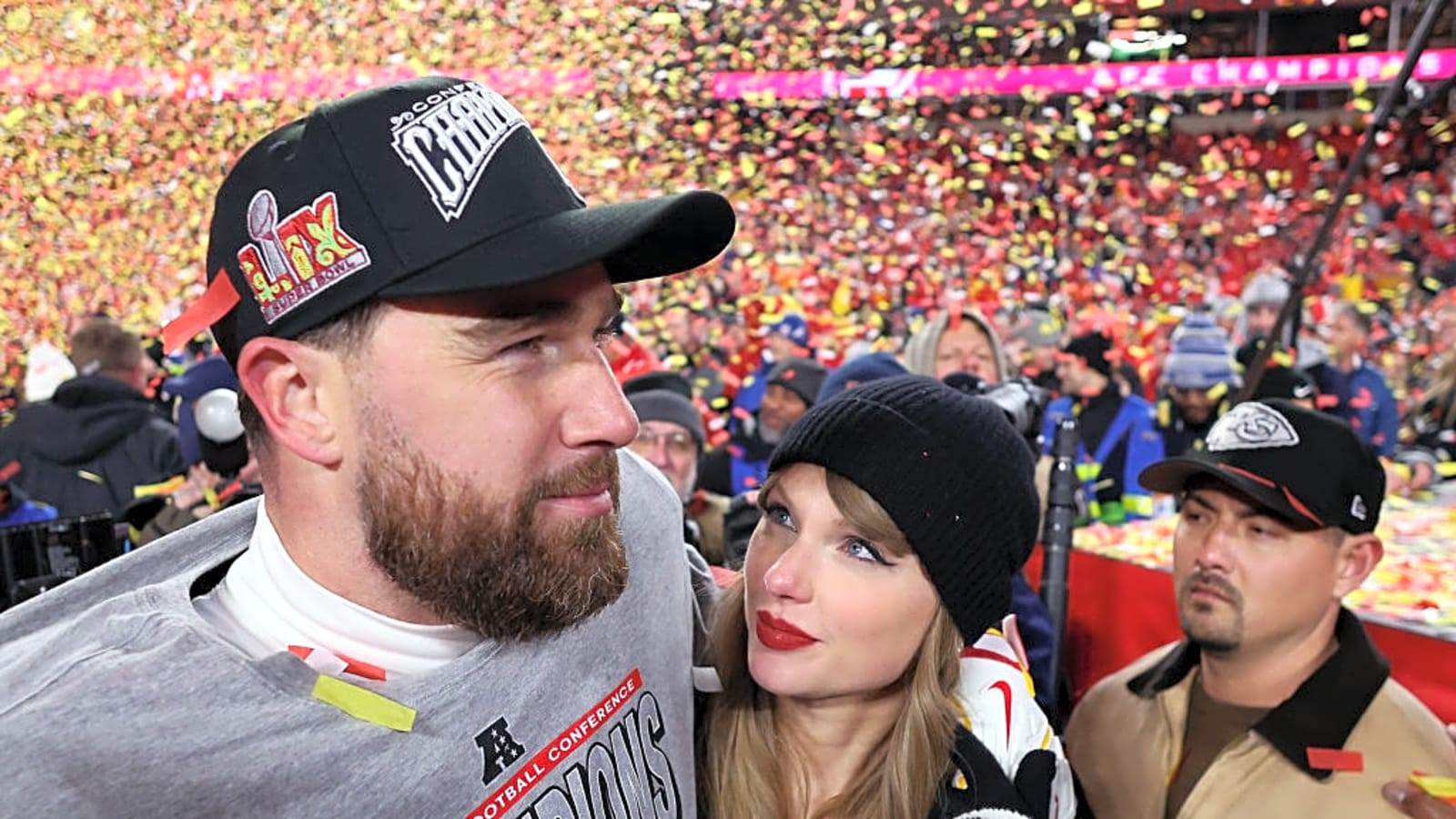 Taylor Swift Meets Travis Kelce&#39;s New Niece, Jason Kelce Confirms