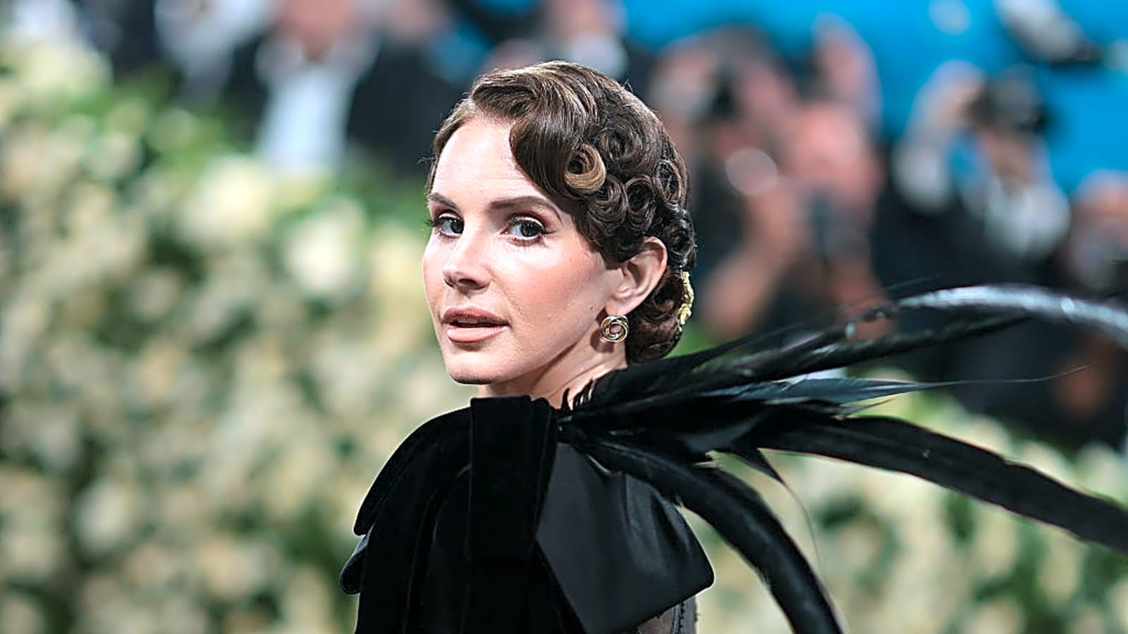 Lana Del Rey Shares Intimate Onstage Moment with Husband Jeremy Dufrene in Cardiff