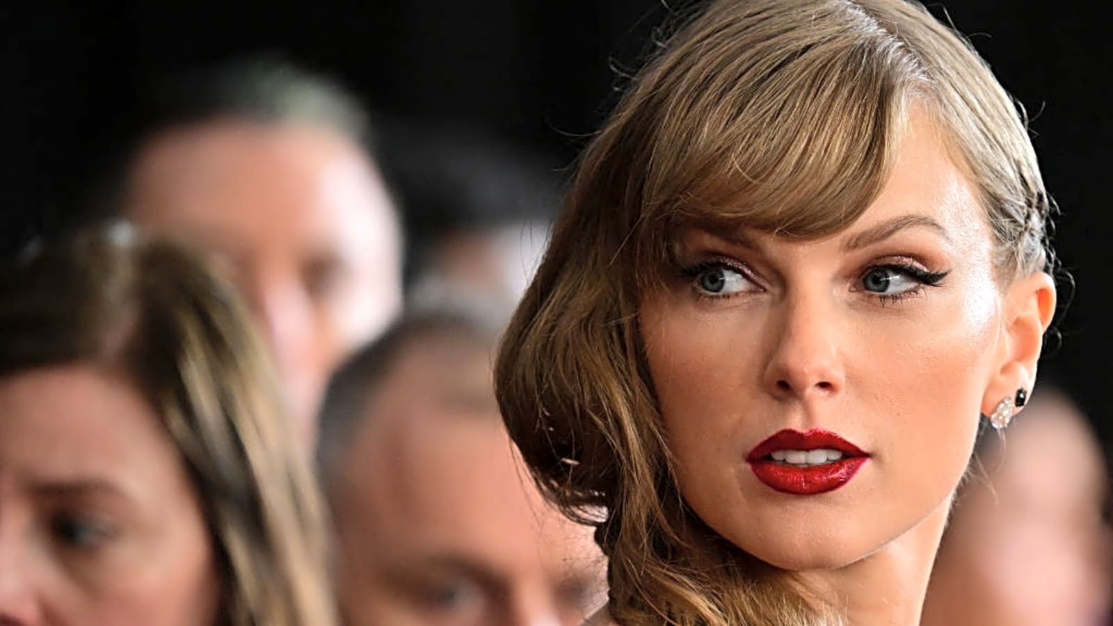 Taylor Swift to Take Over SiriusXM With 24-Hour Channel Leading Up to New Album