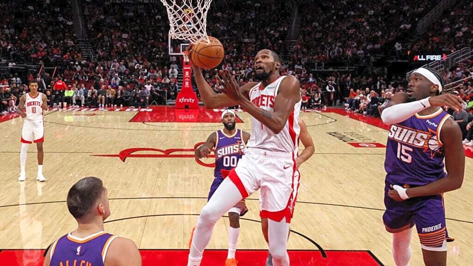 Kevin Durant makes history in game against Phoenix