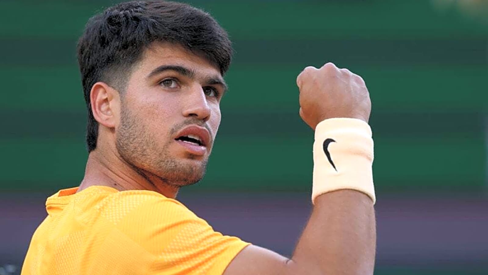 Boris Becker backs Carlos Alcaraz for calling out issue that wouldn’t have happened in his day