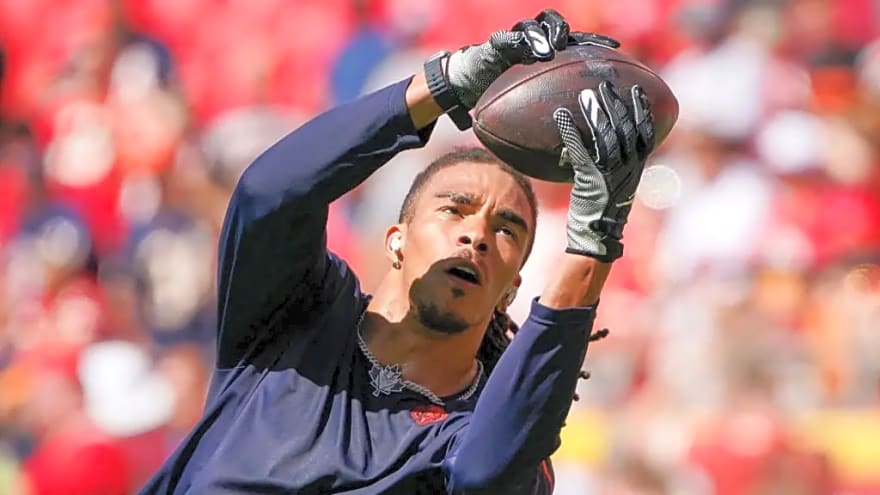 Wide receiver accuses Chicago Bears of suppressing his talent