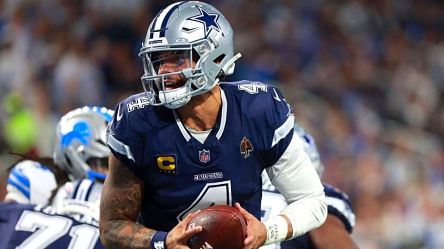 Cowboys fan gifts Dak Prescott a custom hat honoring his late brother
