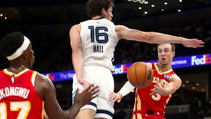 Hawks Show Versatile Offense In Preseason