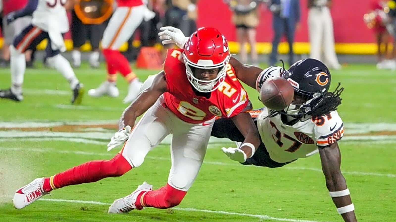 Detroit Lions’ Defense Gets Boost From NFL Veteran and a Star DT is Set To Return