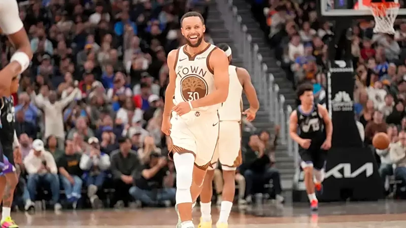 Brandin Podziemski to Take the Reins as Stephen Curry Sits Out Road Trip