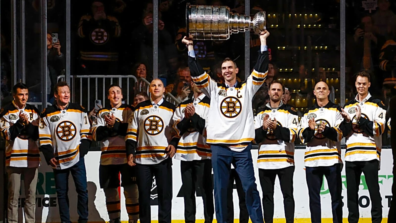 Boston Bruins to Retire Former Captain’s Number