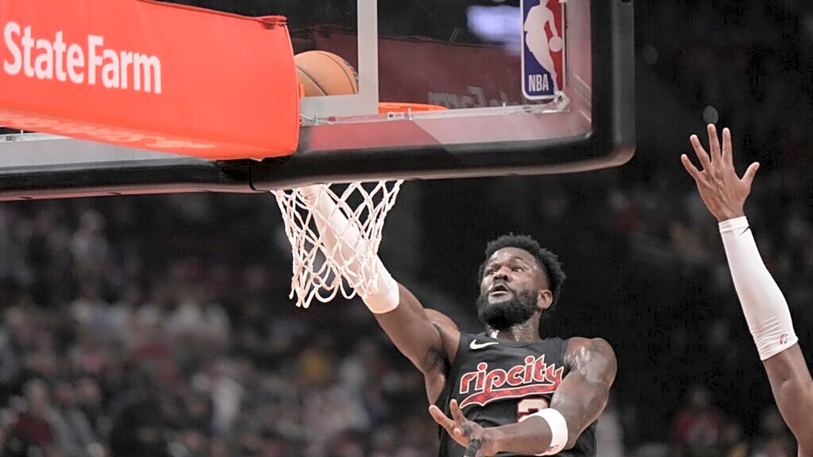 How Deandre Ayton Affects Luka, LeBron And The Lakers Offseason