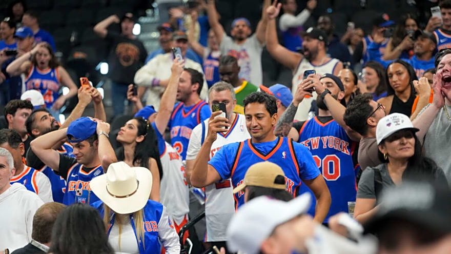 'Get Him A Tryout With The Jets' – Knicks Fan Goes Off The Rails, Breaks Several Cops’ Ankles While Fleeing Arrest At Parade 