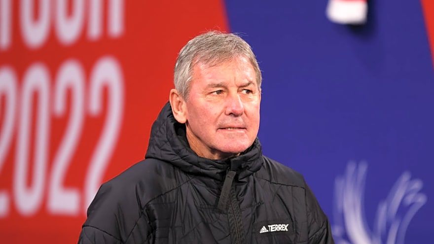 Bryan Robson picks the best player he worked with at Man Utd