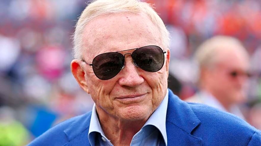 Cowboys owner Jerry Jones praises Ravens for backing out of Maxx Crosby trade