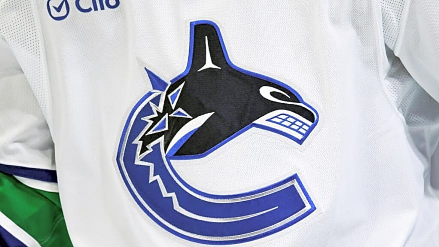 Former Vancouver Canucks Forward Has Died