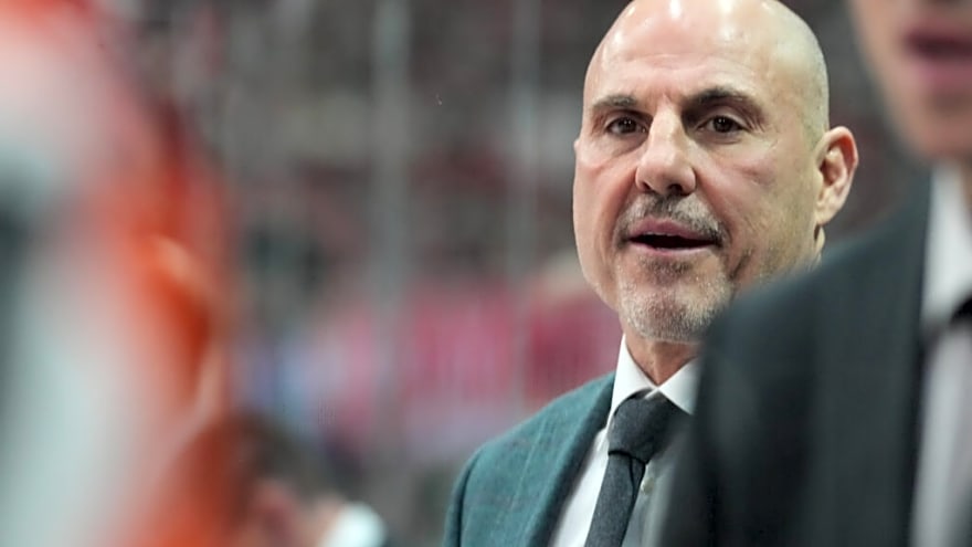 Philadelphia Flyers Reportedly Make Decision on Coaching Change