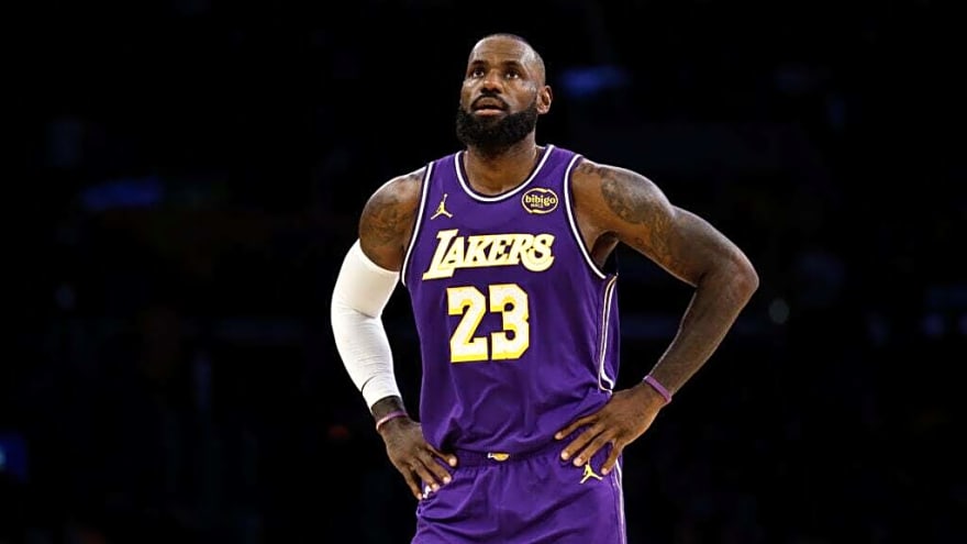 Former NBA player suggests LeBron James is stat-padding and Lakers are more focused on catering to his legacy