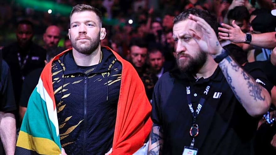 Dricus du Plessis believes Jack Della Maddalena should have made one change in loss to Islam Makhachev