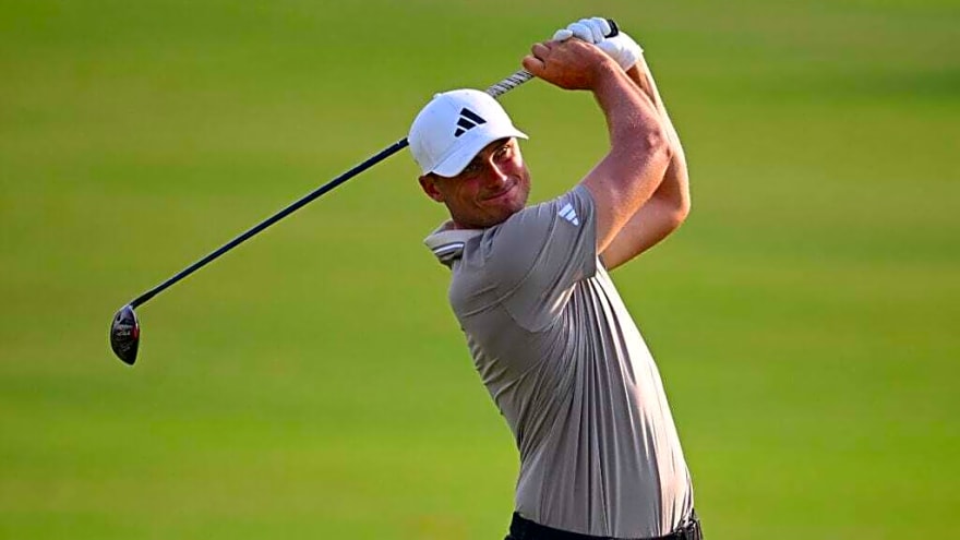 Liverpool fan Ludvig Aberg picks between Fernando Torres and Luis Suarez