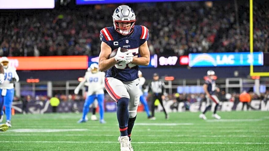 Hunter Henry Injury Update: Star TE’s Status Revealed For Patriots-Texans